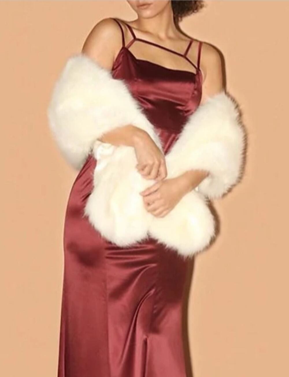 NEW Womens Ivory White Classic Faux Fur Capelet Shawl Soft Wedding Bridal Brides